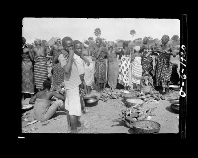 azu_shantz_19200207_37372_m.jpg azu_shantz_19200207_37372_m.jpg